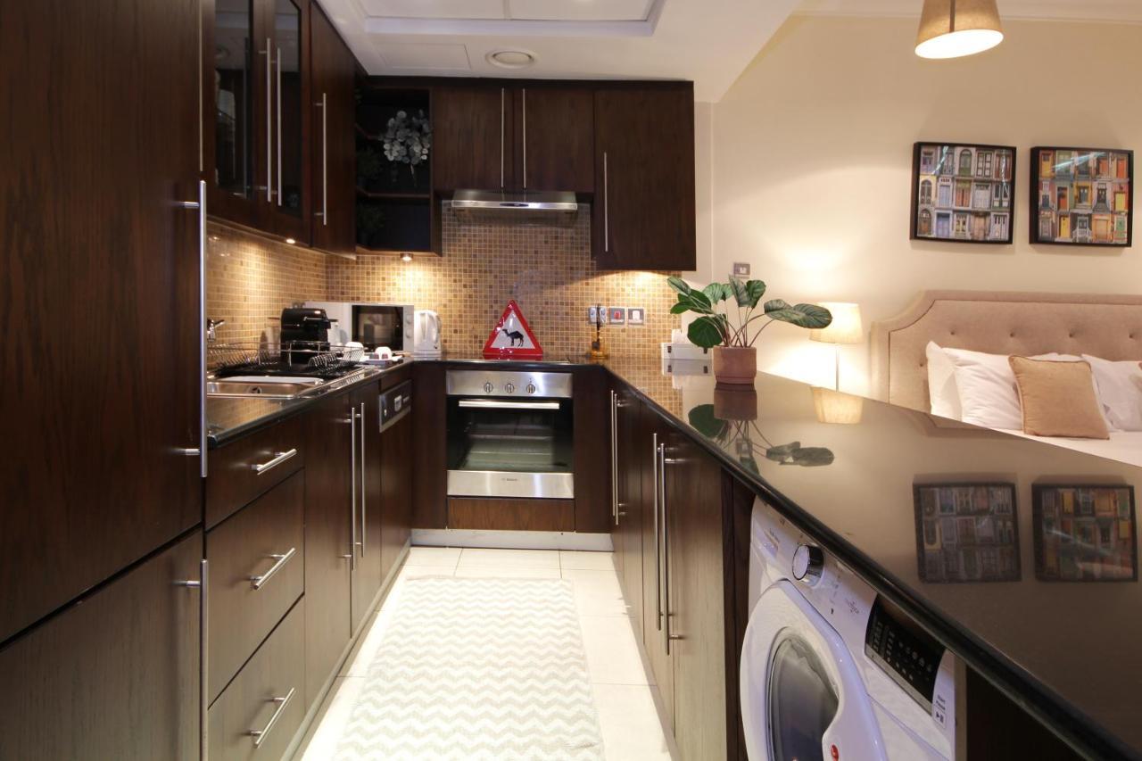 Prime Retreats - Downtown Dubai Apartment ภายนอก รูปภาพ