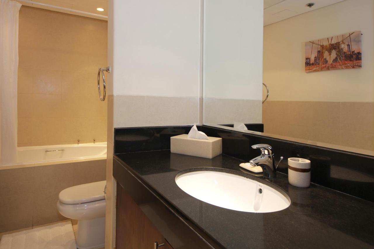 Prime Retreats - Downtown Dubai Apartment ภายนอก รูปภาพ